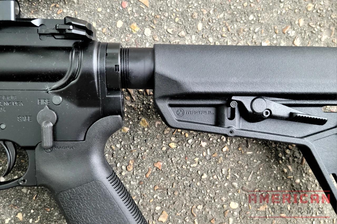 The SFAR comes equipped with an adjustable Magpul MOE SL stock.