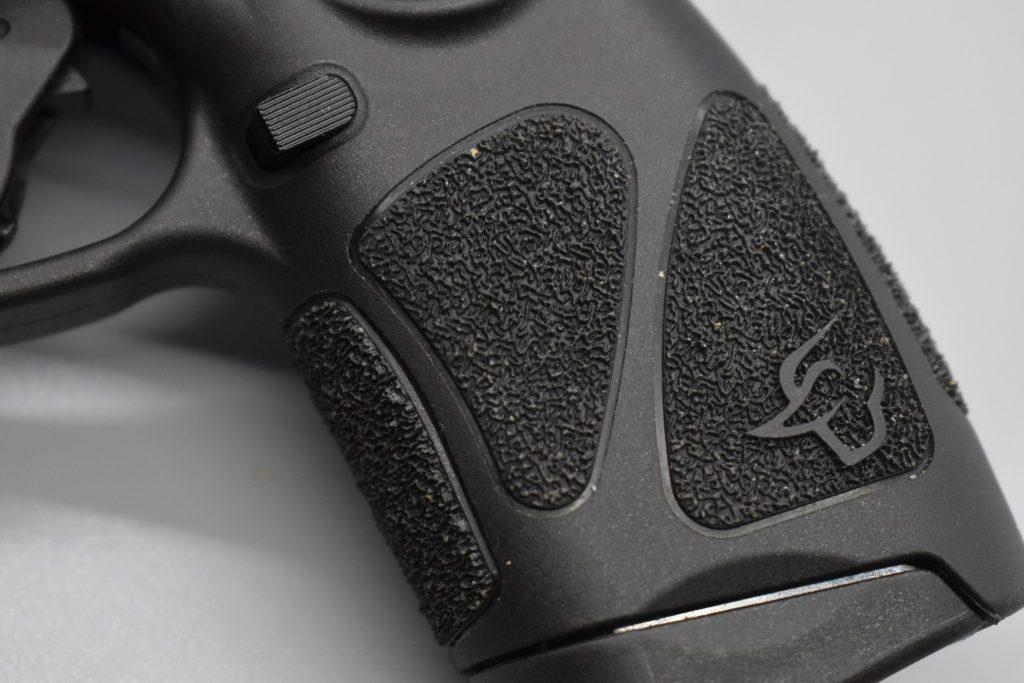 Taurus G3C Aggressive Grip Texture