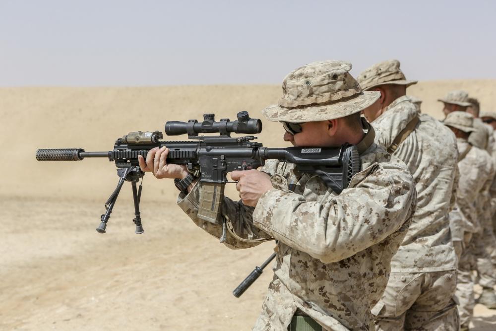 Figure 3. Meanwhile, the Marine Corps has embraced the Recce weapon concept whole-heartedly, ditching the Mk 12 and moving to increasingly field the M27 Infantry Automatic Rifle (IAR), a modified select-fire piston-action HK 416 with a Trijicon 3.5x optic and 16.5-inch free-floating threaded barrel. It is capable of taking shots out to 600 yards with 5.56 ball ammo. (U.S. Marine Corps Photo)