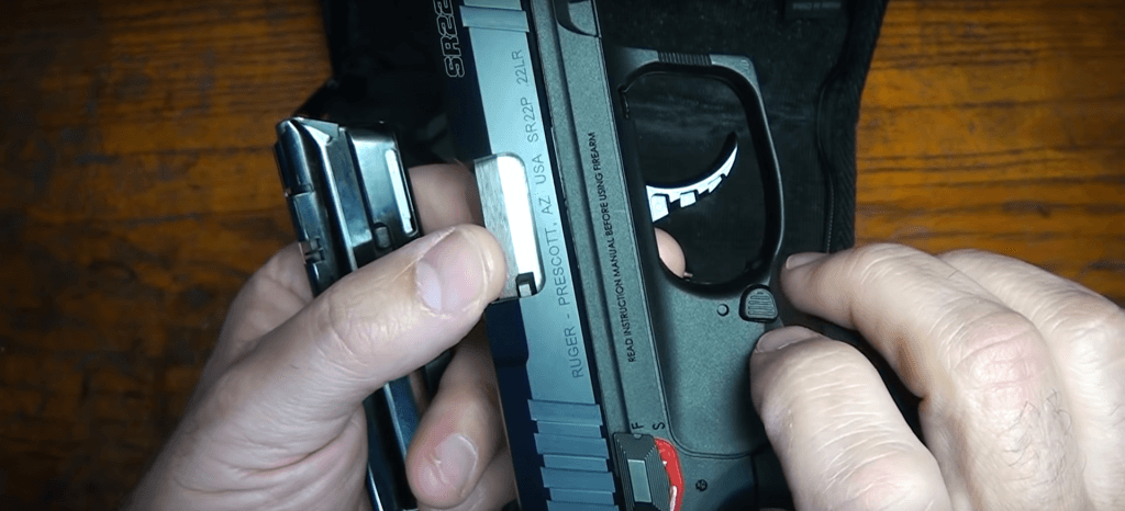 A DA/SA trigger and ambidextrous surface controls give the SR22 a lot of features not found on other .22 LR pistols