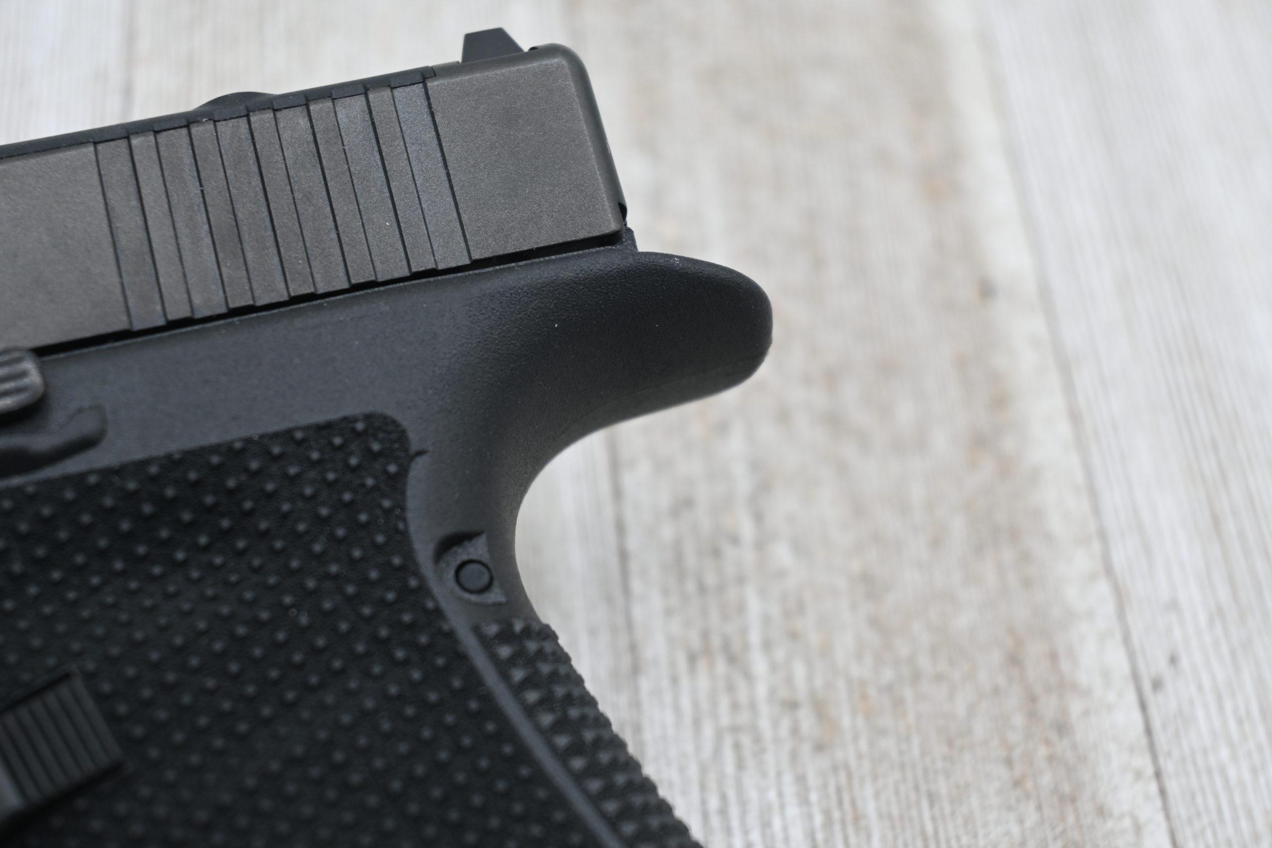 The Gen 6 models have a new extended beavertail molded into the frame to address slide bite.